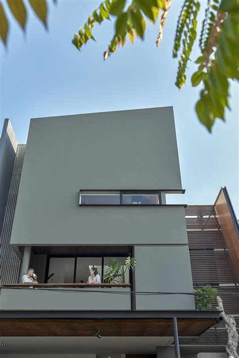 photo     rv house  ere studio dwell