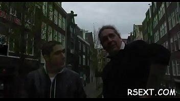 Puta Madura Se Baja Y Chupa La Polla Antes De Ser Lamida XVIDEOS