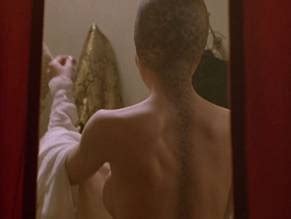 LESLIE BEVIS Nude AZNude