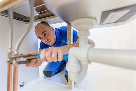 Tips To Choose The Right Plumber For Your House