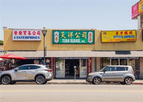 How this L.A. Chinese herb shop became a TikTok wellness phenomenon
