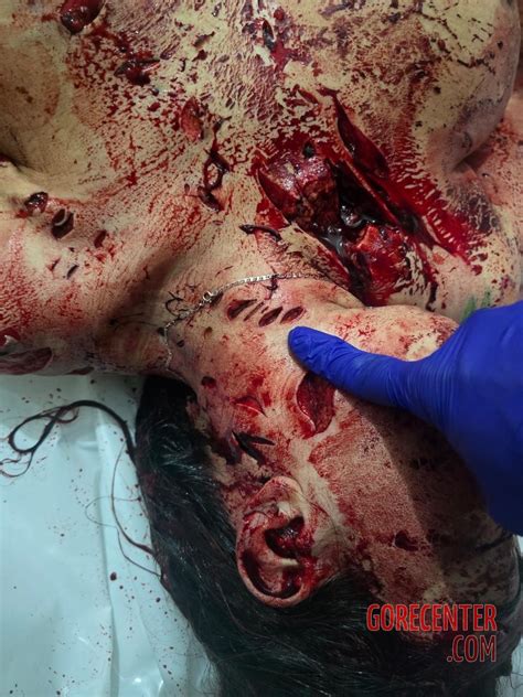 Naked Woman Stabbed Multiple Times In Motel Room GoreCenter