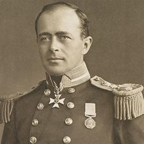 Robert Scott Biography Polar Explorer One Of The Discoverers Of The