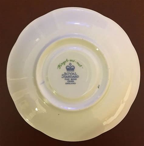 5 Royal Standard Fine Bone China Saucer Ebay
