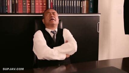 Married Secretary Creampie Sex In The President S Office Filled With Sweat And Kisses Shocking