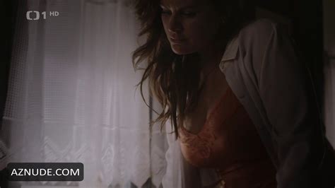 DOKTOR MARTIN NUDE SCENES AZNude