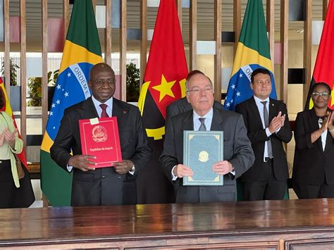 COMISSÃO MISTA Angola e Brasil aprofundam cooperação assinatura