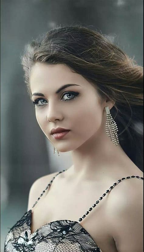 Sтαя ★™ In 2019 Beautiful Women Beautiful Eyes Most Beautiful Women