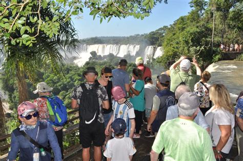 M S De Personas Visitaron Las Cataratas Del Iguaz En Febrero