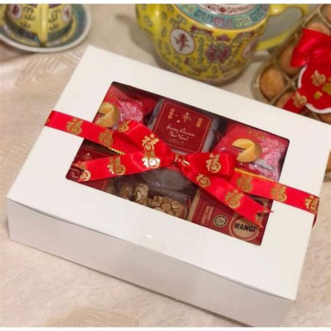 CNY Gift Box (Klang Valley Delivery) | Giftr - Malaysia's Leading ...