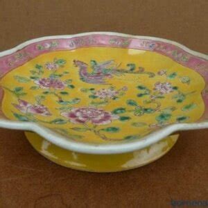 Naked Statue Nias WARRIOR Panglima Statue Sculpture Image Icon