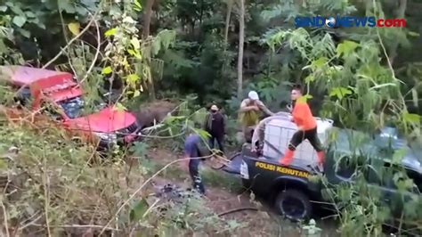 Cuaca Kering Dan Angin Kencang Hambat Pemadaman Kebakaran Lahan Dan