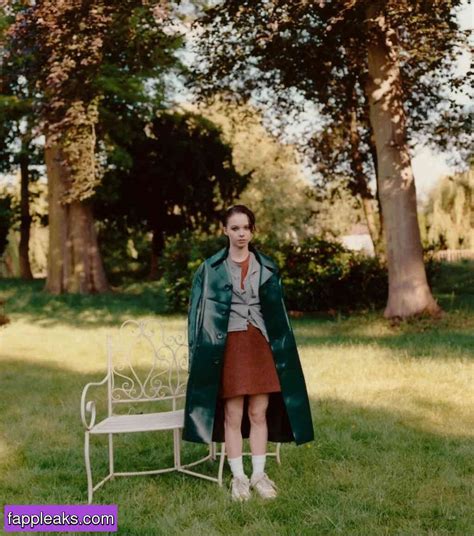 Emma Myers Nude Onlyfans Photo Thefappening