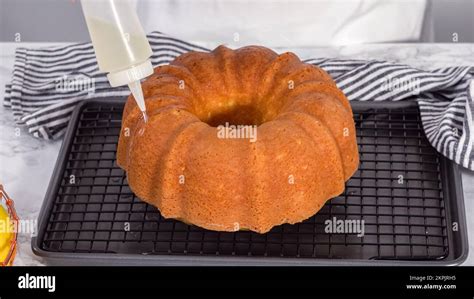 Lemon Bundt Cake Stock Photo Alamy