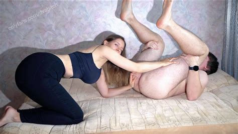 How Do You Like Your Ass Rimmed