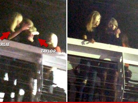Taylor Swift Kissing A Girl On The Lips