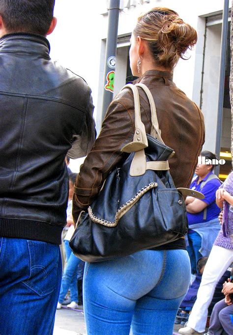 Beautiful Brunette With Perfect Ass In Jeans Divine Butts Candid Asses Blog