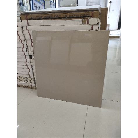 Jual GRANIT LANTAI 60X60 CREAM POLOS POLISH Shopee Indonesia