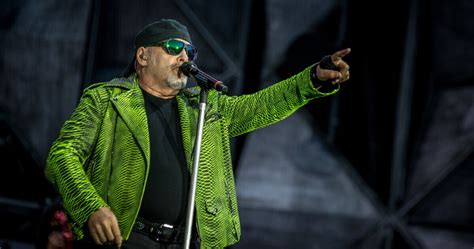 News Radioitalia Vasco Rossi Sette Volte San Siro Sold Out E