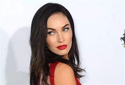 Jealous Of The Body Megan Fox Poses In A Bikini And Fans Go Wild