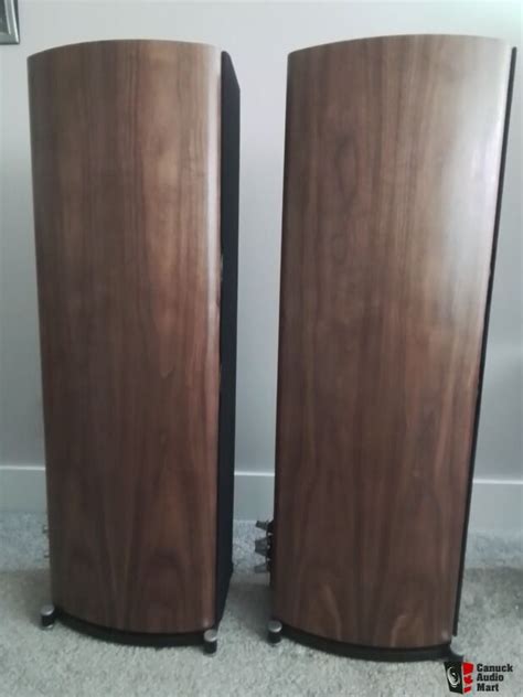 Wharfedale Evo Floorstanding Speakers Walnut Photo