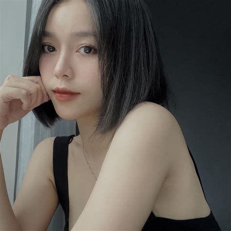 Nguyễn Hằng
