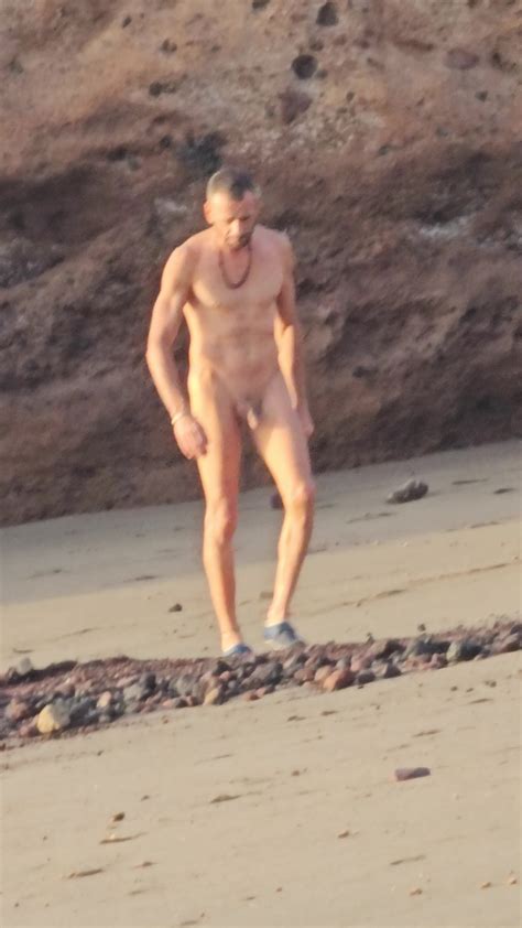 Nude Beach video ThisVid 中文