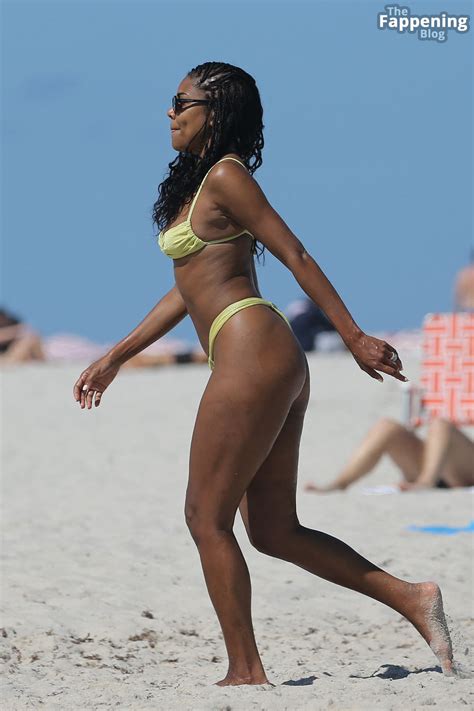 Gabrielle Union Looks Amazing In A Bikini On The Beach In Miami 48 Photos PinayFlixx Mega Leaks