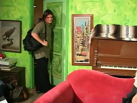 Sexy MILF Nimmt Den Schwanz Von Hinten XHamster