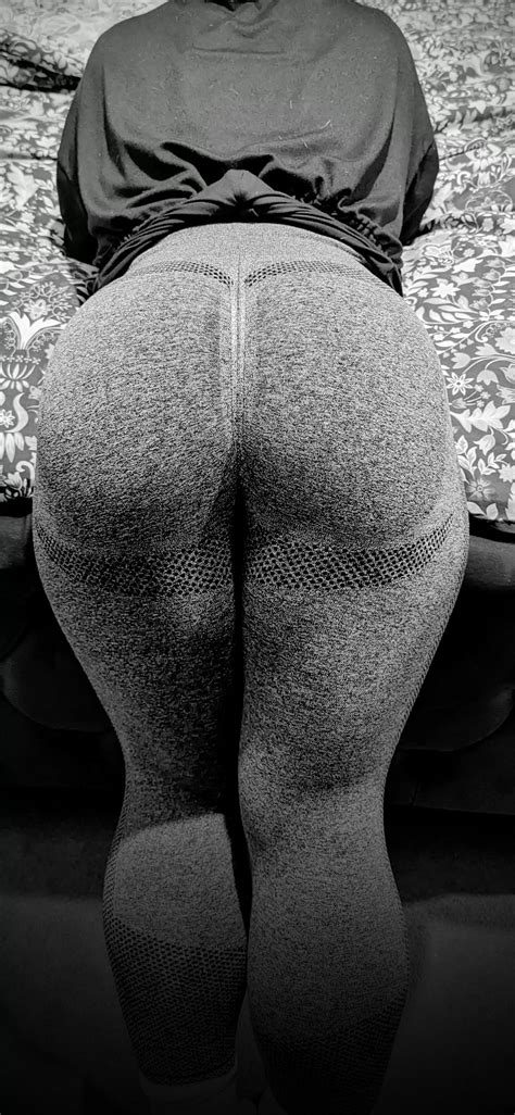 Squats Paying Off Nudes Hotgirlsinyogapants NUDE PICS ORG