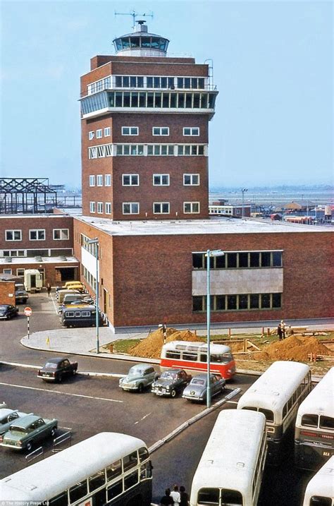 Fascinating Photographs Celebrate 70 Years At Heathrow Airport