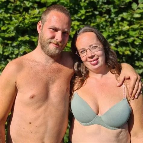 Real Homemade Amateur Wife Handjob With Huge Cumshot Feat Cartooncouple Xhamster