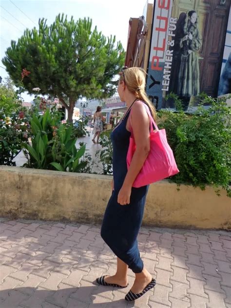 Blonde Milf Lifting Her Dress To Expose Shaved Pussy Nude Pics Xhamster