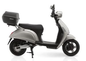 Avec Son Scooter Swapperone Zeway Invente La Mobilit Lectrique