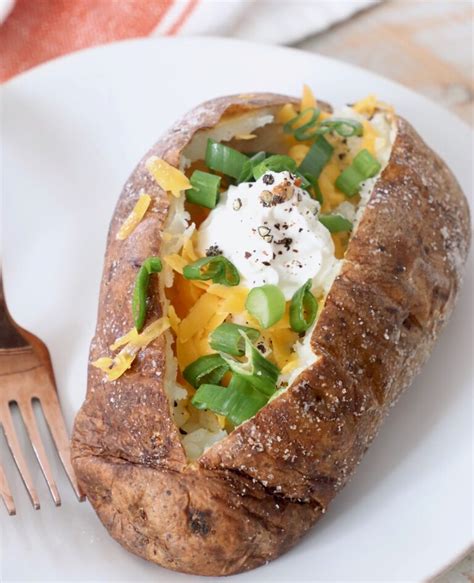 Easy Air Fryer Baked Potato Recipe