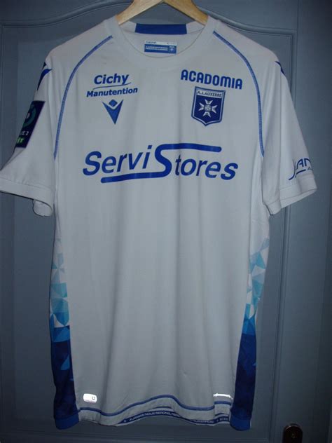 Auxerre Home Football Shirt Sponsored By Servistores