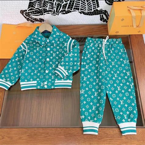 Completo Louis Vuitton Kids Theprinceofbrands