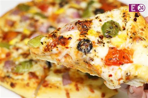 Pizza Recipe बिना ओवन के घर पर बनाएं मार्केट जैसा पिज़्ज़ा