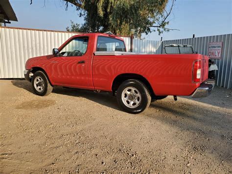 Nissan Frontier XE Regular Cab Short Bed 5 Speed Manual Trans For Sale