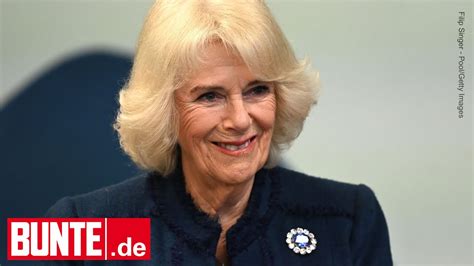 Royal Expertin erklärt Warum Charles Frau erst jetzt Queen Camilla