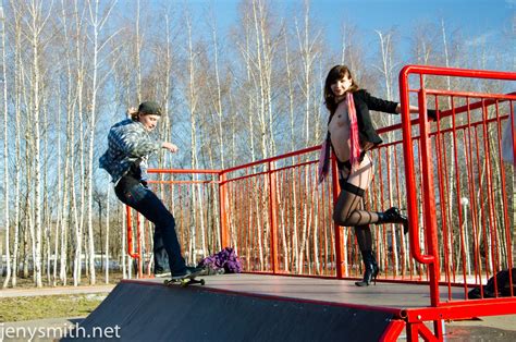Jeny Smith Flashing Her Hot Body At The Skate Park Photos
