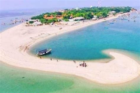 Gili Ketapang Island The Drop Of Heaven In Probolinggo Times Indonesia