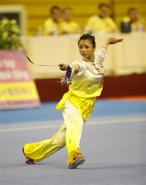 Ngắm hot girl của wushu Việt Nam