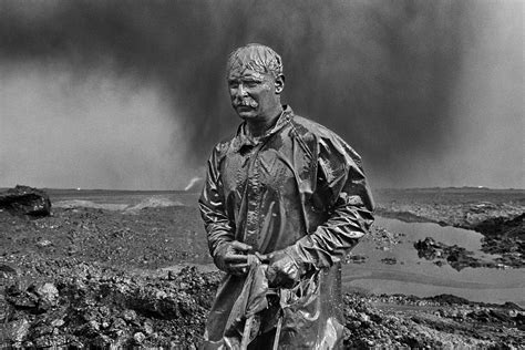 leica barnack berek blog sebastiao salgado  kuwait  leica