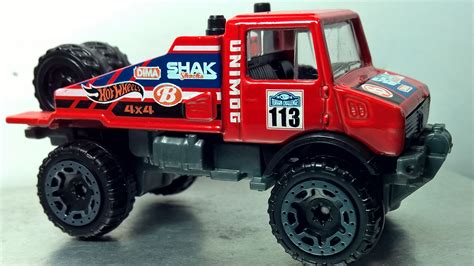 Hot Wheels MERCEDES BENZ UNIMOG 1300 Toy Truck