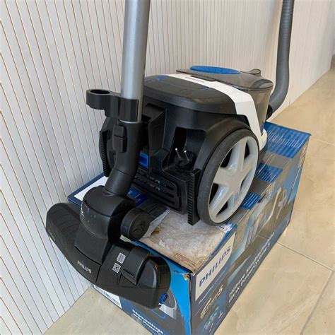 Прахосмукачка без торба Philips PowerPro Compact 900W 1.5L Ен. Клас А ...