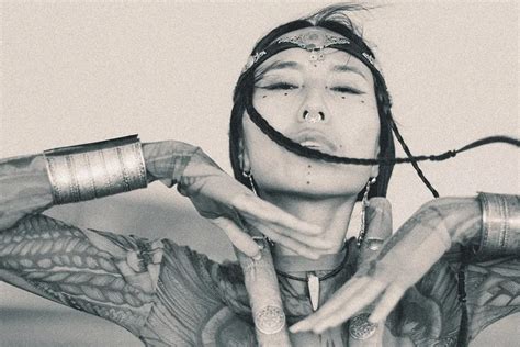 Snow Raven Sings Like The Animals Do Doubleblind Mag