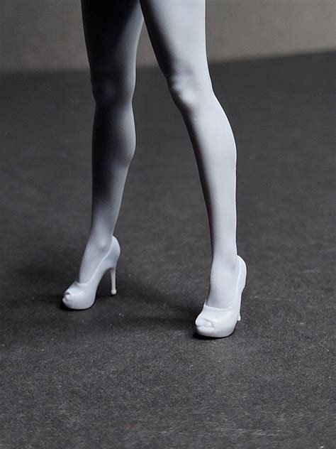 JPGM RD032 UMBRELLA GIRL Tamiya Revell Italeri F1 MotoGP Sexy Hentai Figure EBay