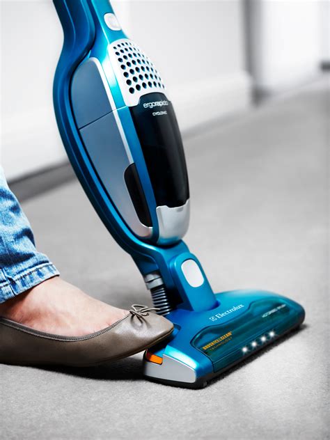 Electrolux introduces unique brush-cleaning function – Electrolux Group