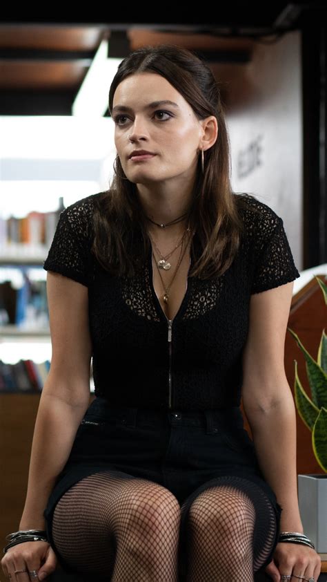 Sex Education 4 Star Emma Mackey S Glam Looks That Ll Leave You
